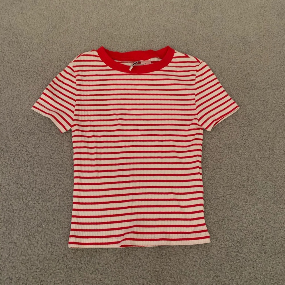 striped fitting tee